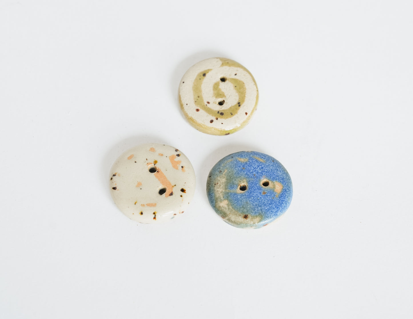 Swirl Buttons - Medium