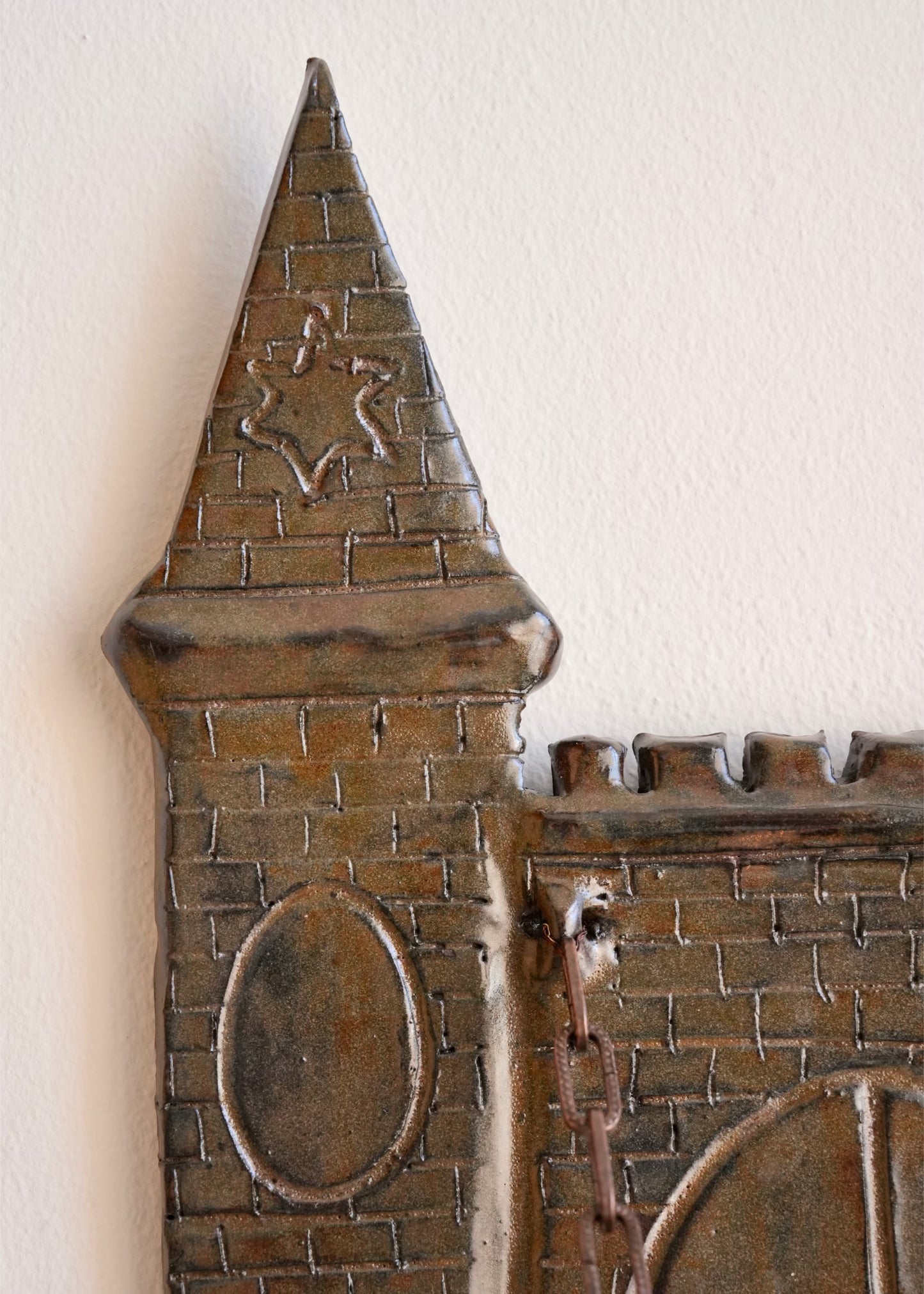 The Gothic Castle Wallshelf