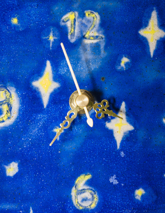 The Cow that Jumped the Moon Clock