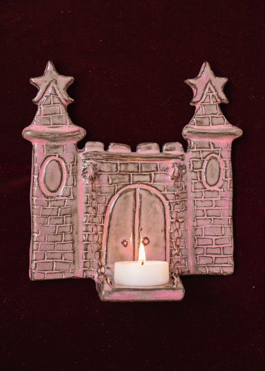 The Castle Wallshelf - Small - Pink